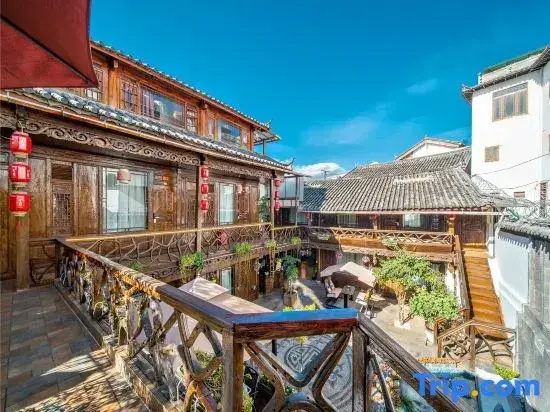 Lijiang Fengxiang Yunxi Inn
