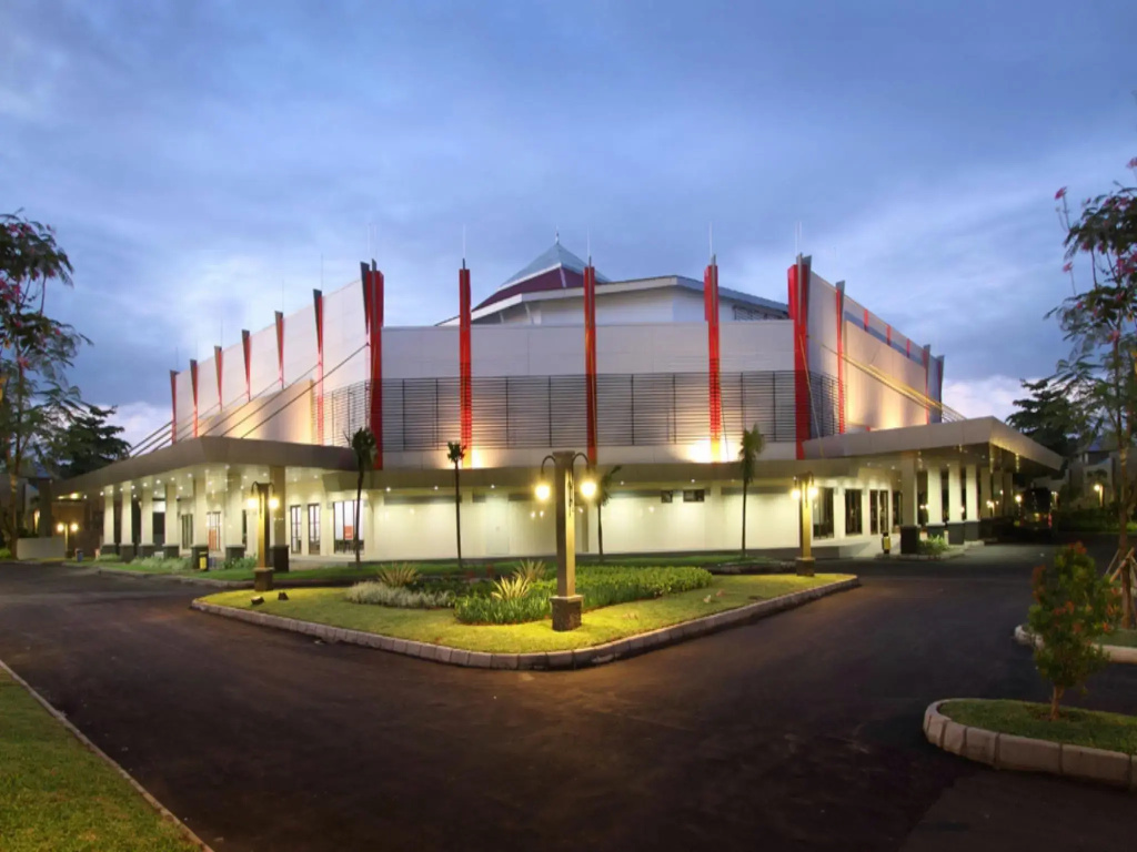 Sutanraja Hotel, Convention & Recreation