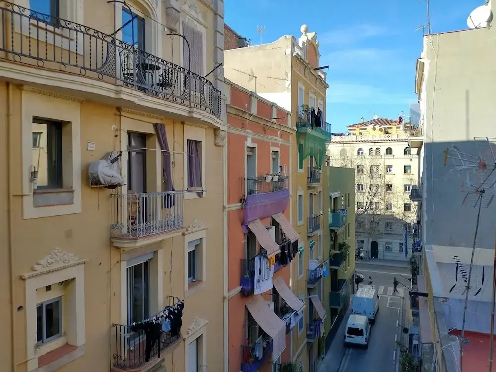 Barceloneta Apartment With Balcony