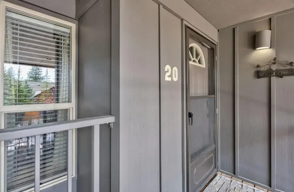 Abbot House #20 by Village Properties at Sunriver