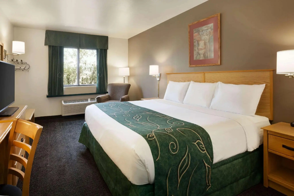 Accessible Double room (full double bed)