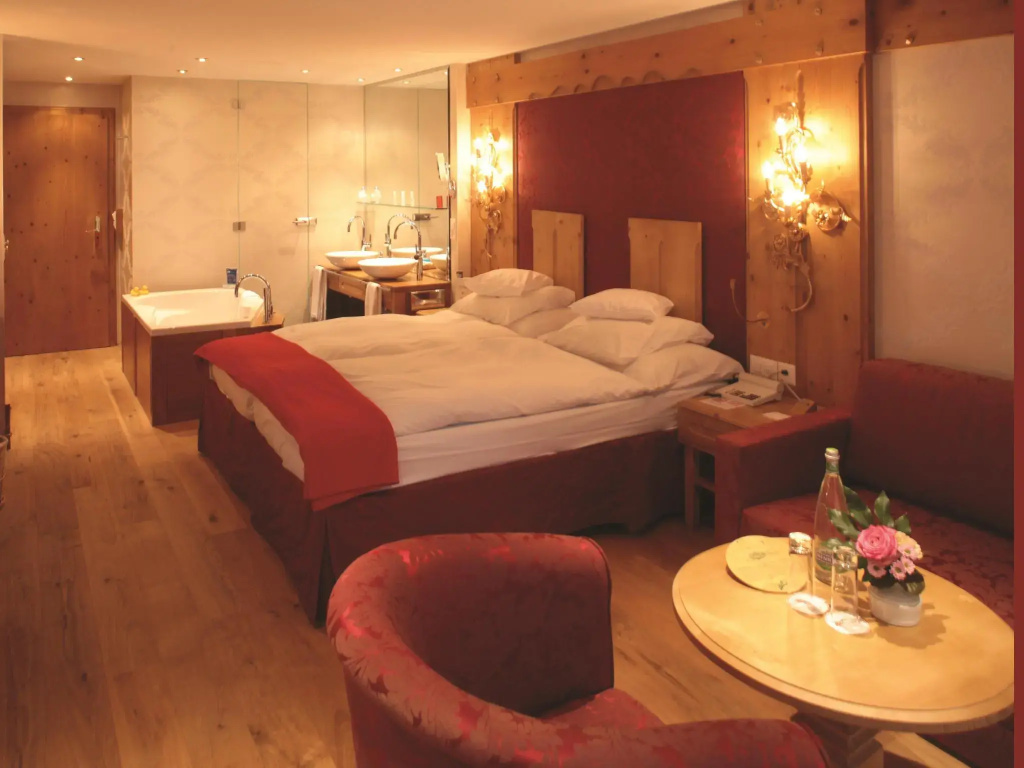 Standard Double room (full double bed)