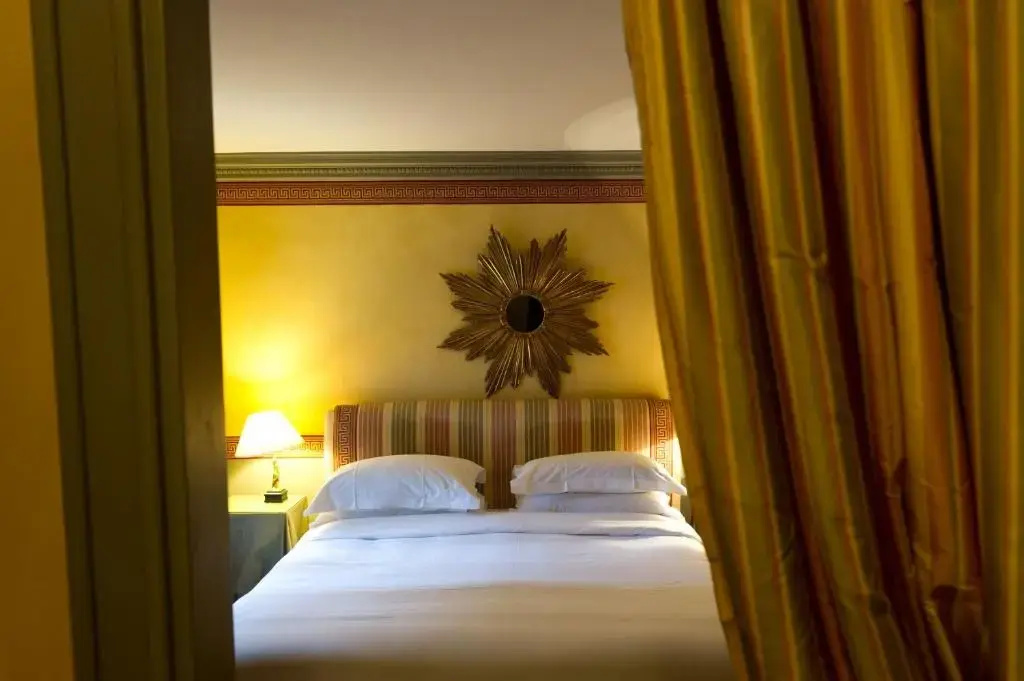 L'Hotel 45