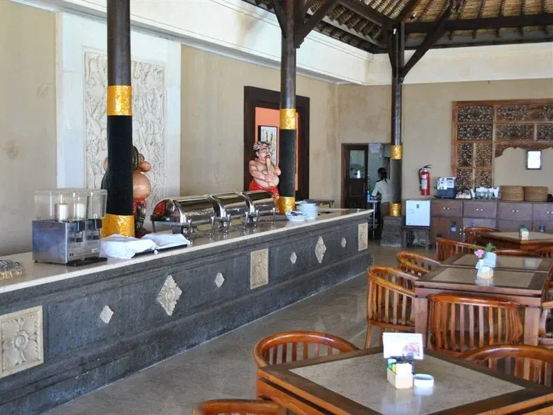 Food & Beverage