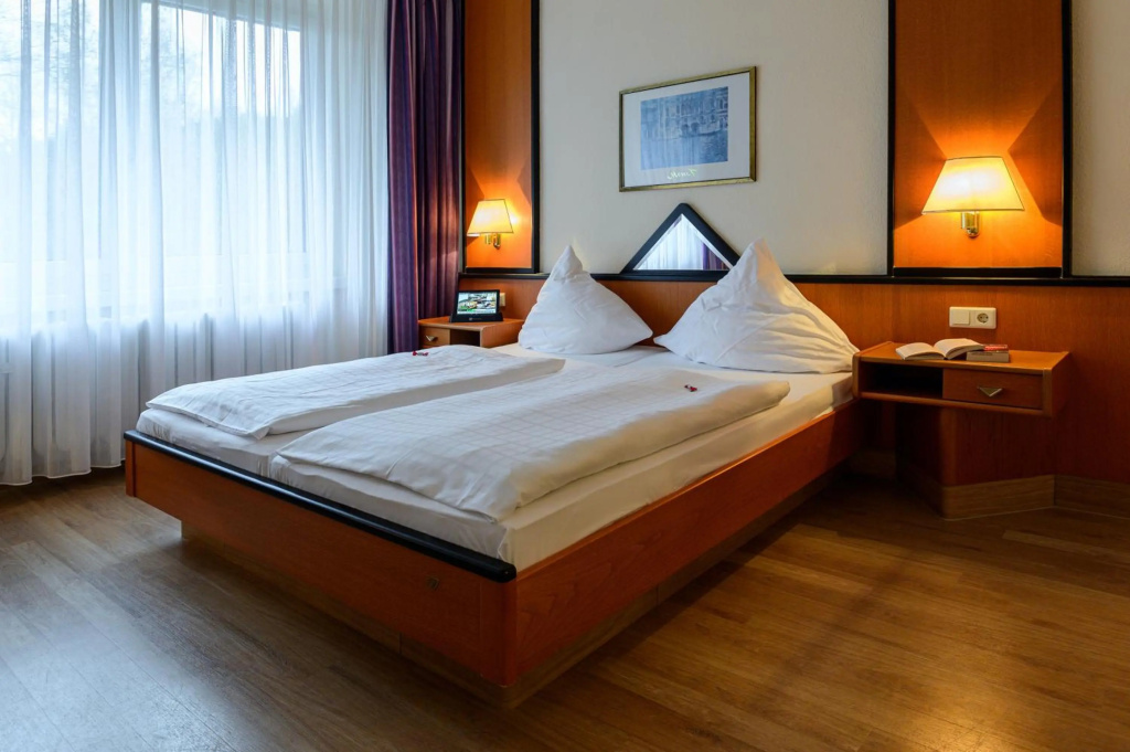 Waldhotel Berghof — 2