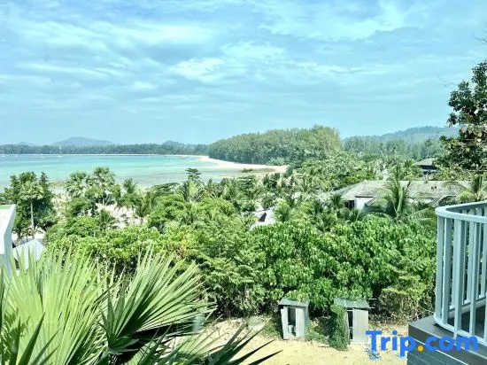 Studio A5-1 (101/25 Phuket Beachfront BLISS