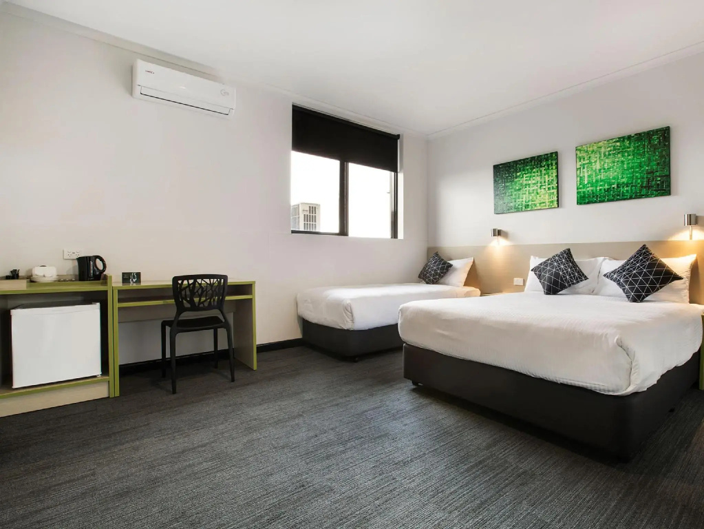 Standard Double room (full double bed)