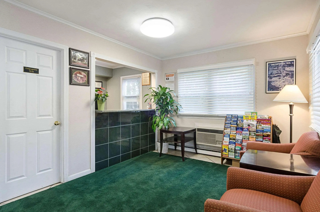 Econo Lodge Sturbridge Route 20: фото 2