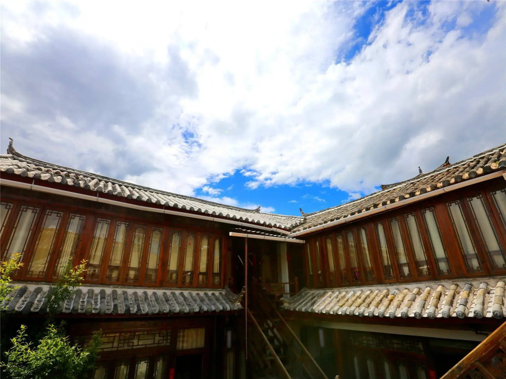 Lijiang Sunsee Inn