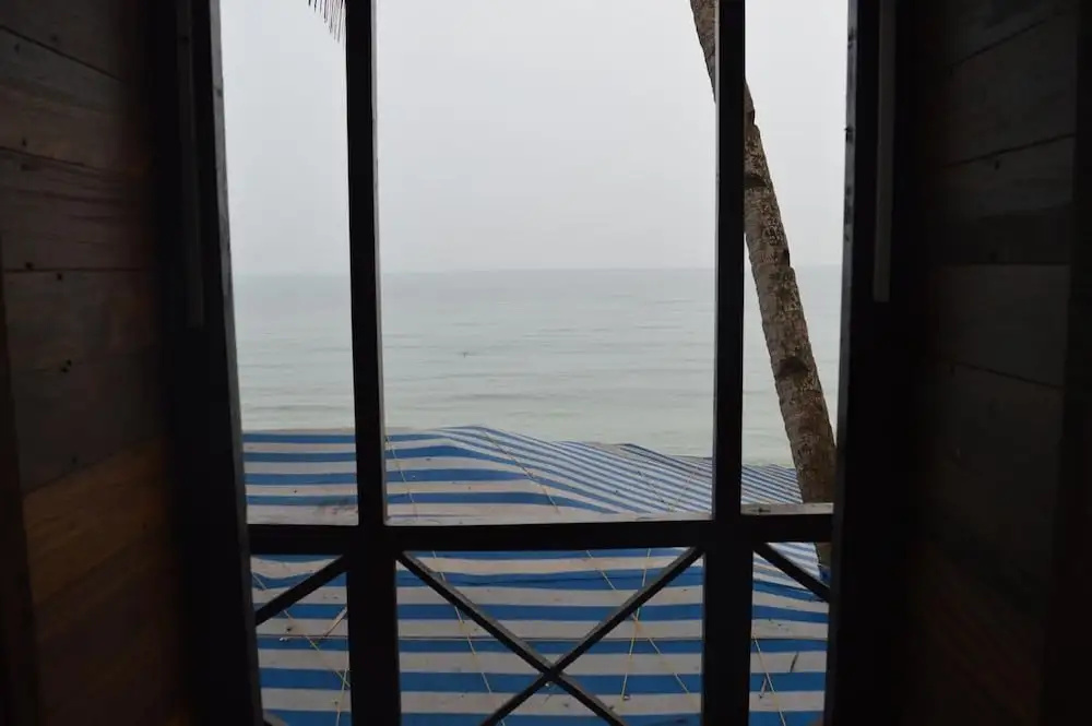 Royal Touch Beach Huts & Restaurant - Général
