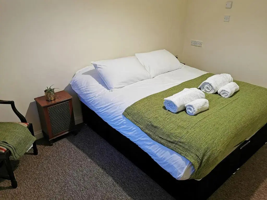 Economy room