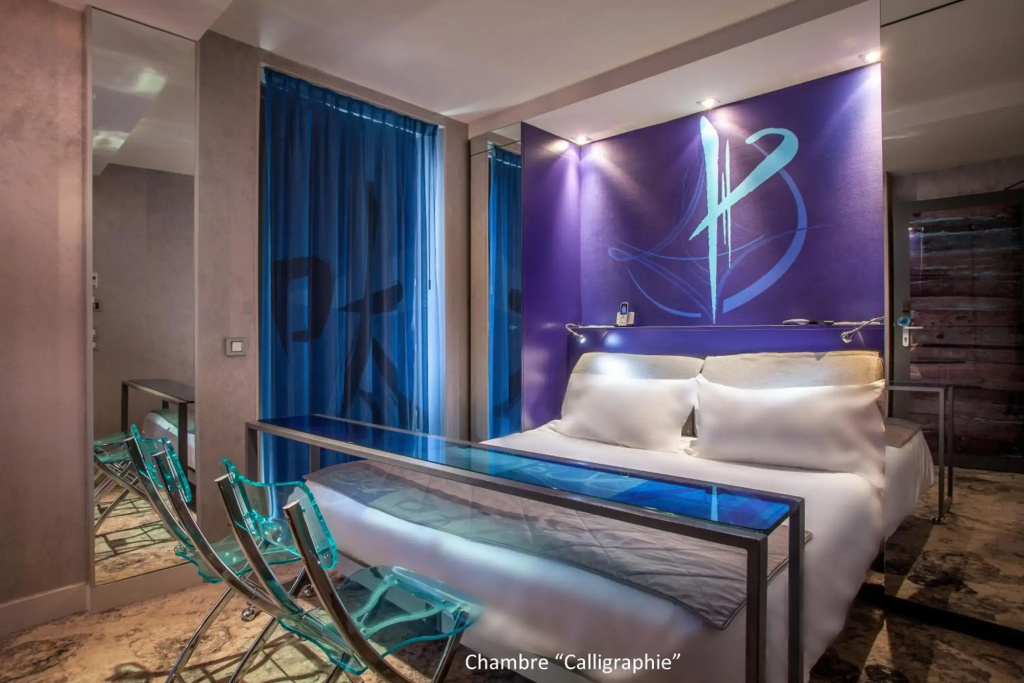 Apostrophe Hotel — фото
