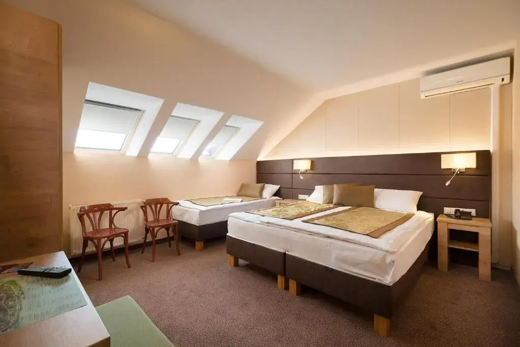 Hotel Honti - Chambres