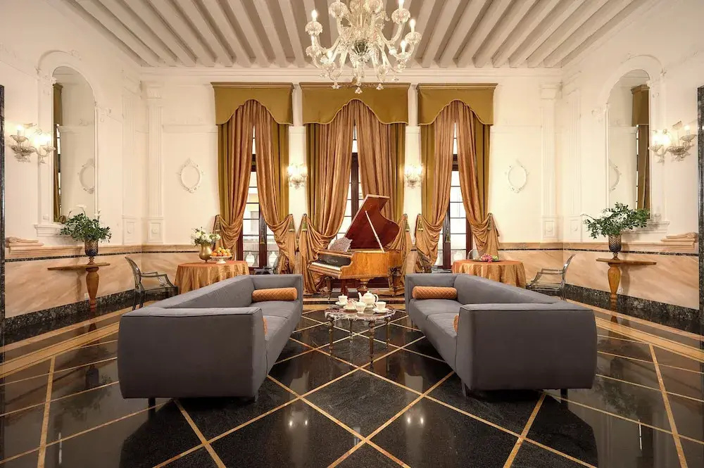 Hotel photo 16