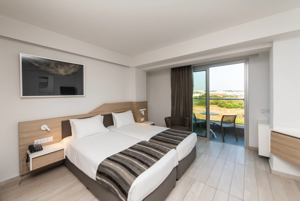 Evalena Beach Hotel — фото