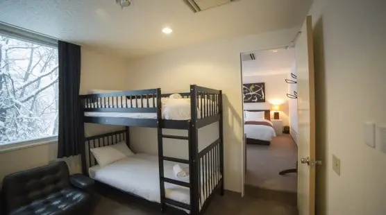 2 Bedrooms Quadruple Apartment (full double bed)