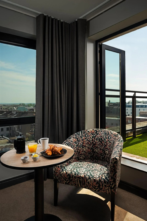The George Limerick Hotel - Général