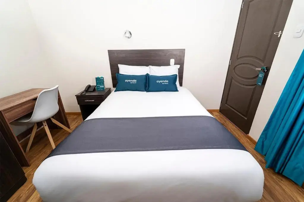 Standard Double room (full double bed)