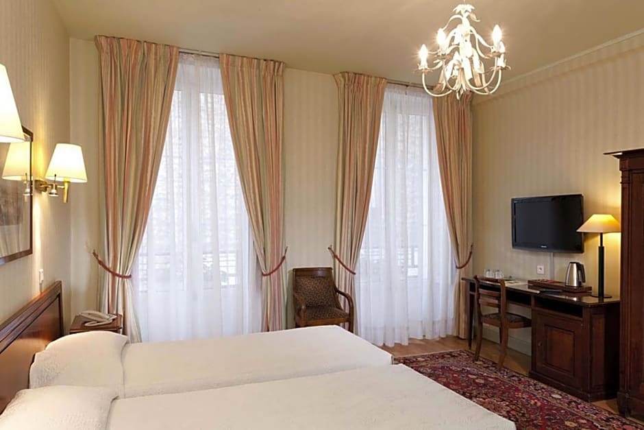 Hotel du Palais Bourbon 41
