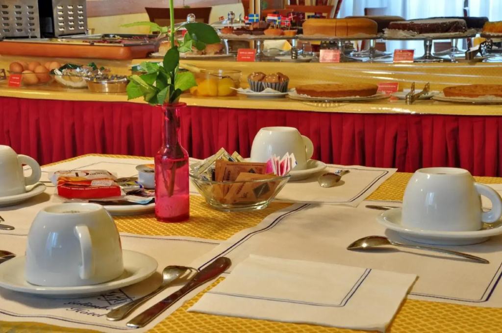 Hotel photo 9