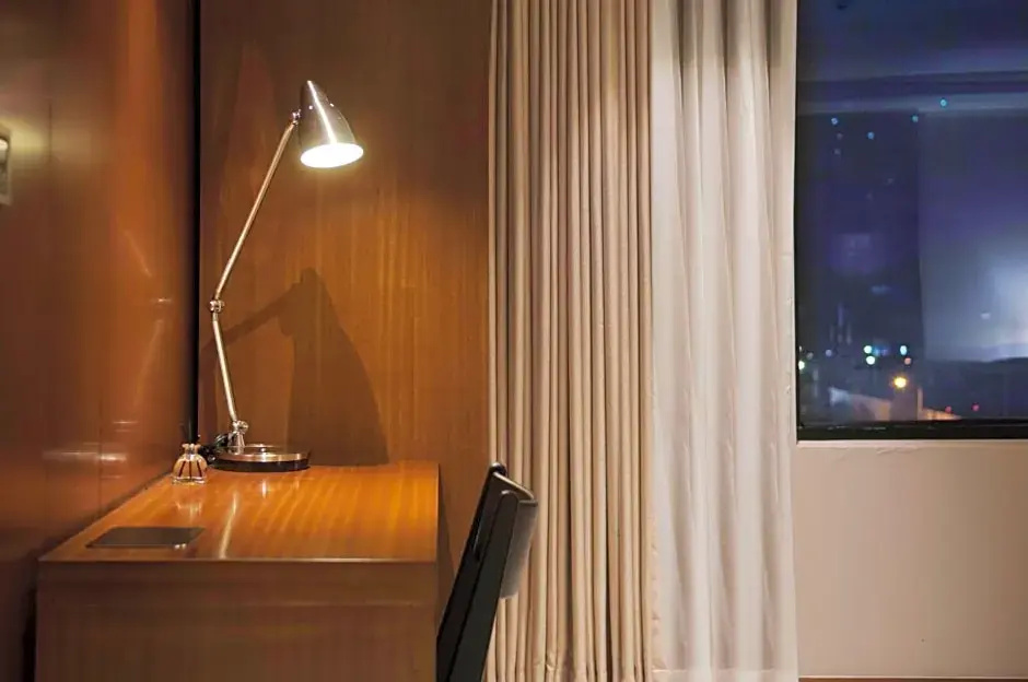Suite with mountain view