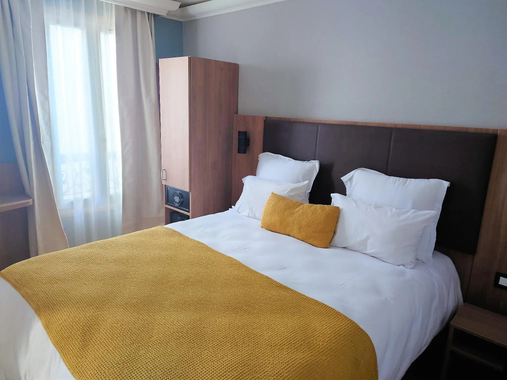 Standard Double room (twin beds)