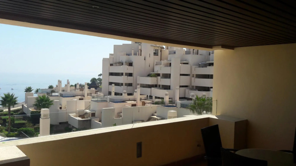 103 - Beach apartment with Spa & Gym