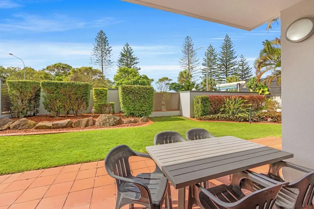 2 Bedrooms Basement Apartment