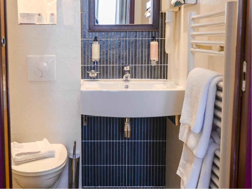 Hotel Brittany 49