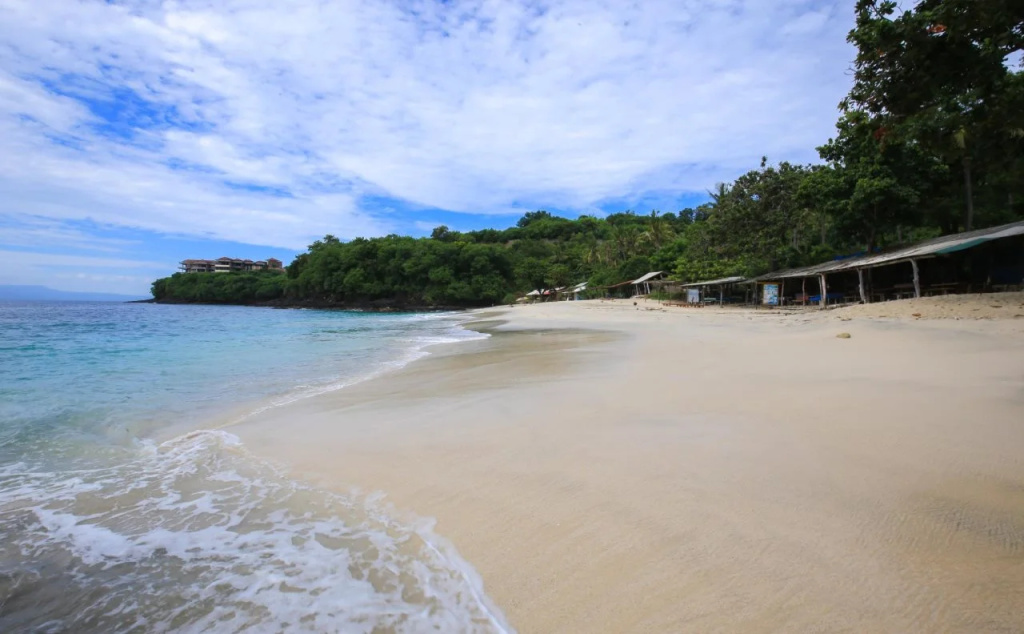 Beach & Waterfront