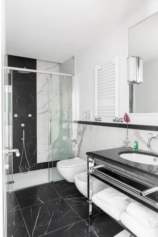 Superior Double room (full double bed)