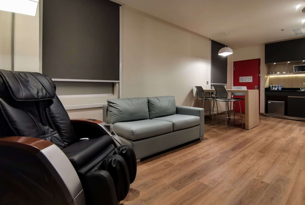 Lobby & Reception