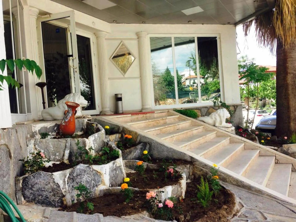 Hotel photo 11