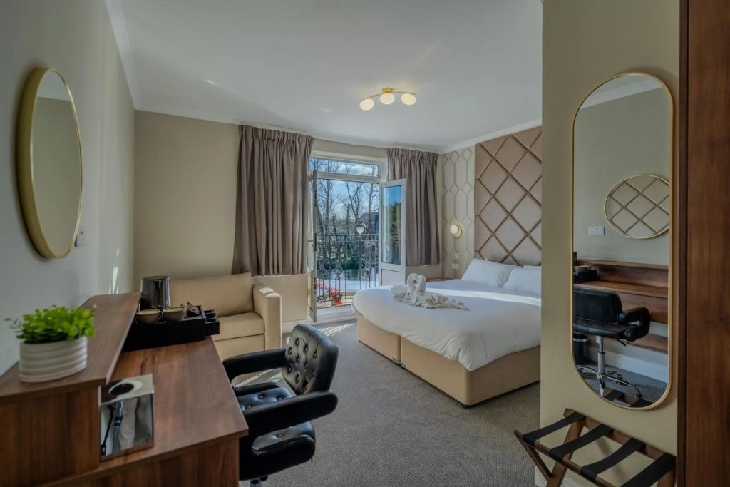 hotel photo