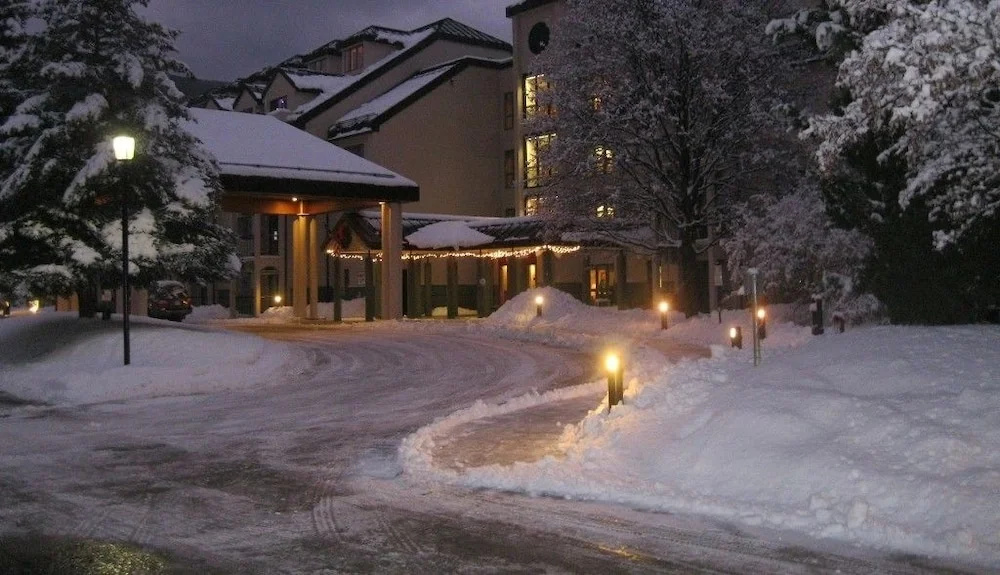 Rivergreen Resort