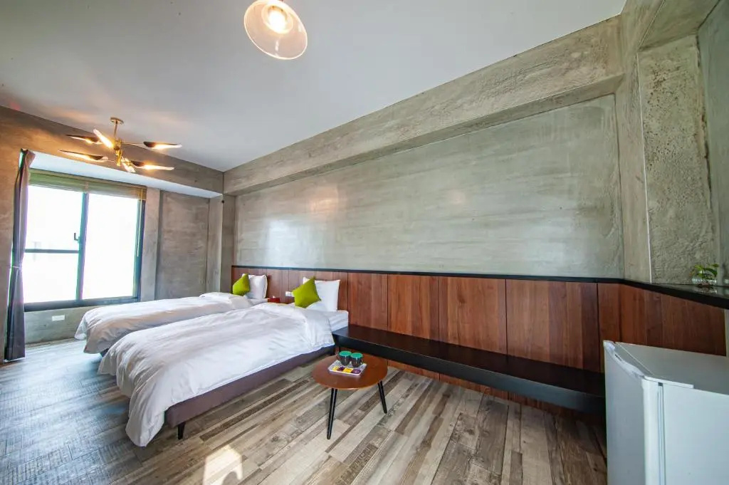 Deluxe Double room with balcony (full double bed)