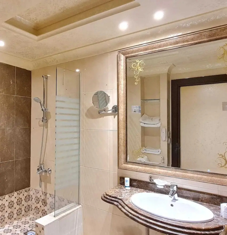 1 Bedroom Deluxe Double room (full double bed)