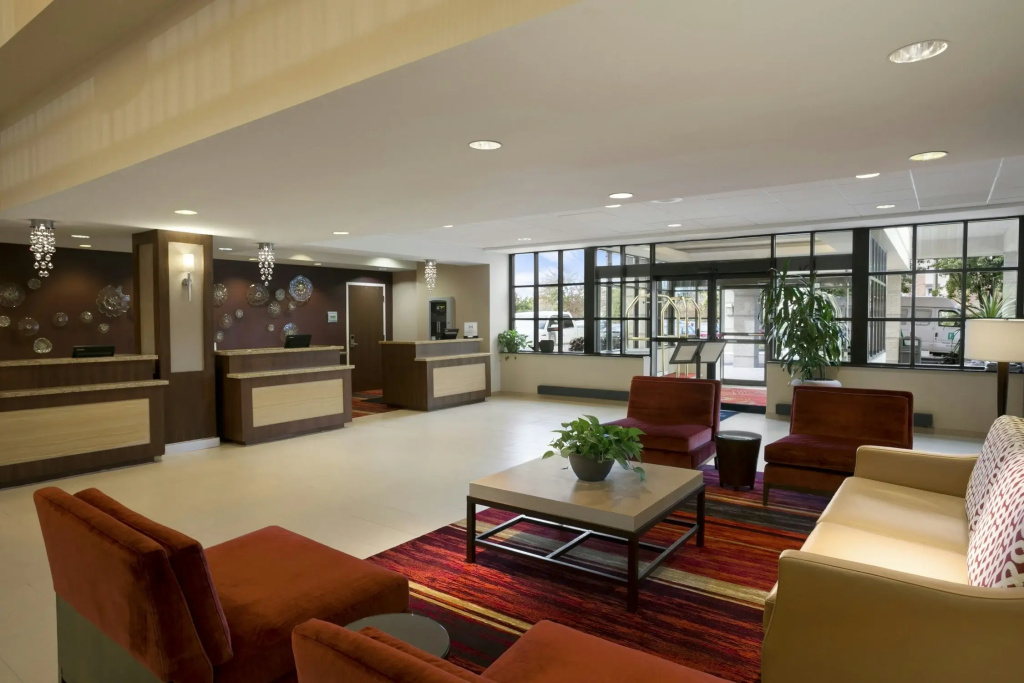 Embassy Suites by Hilton Cleveland Beachwood - Général