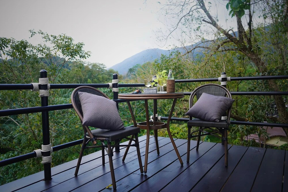 Balcony & Terrace