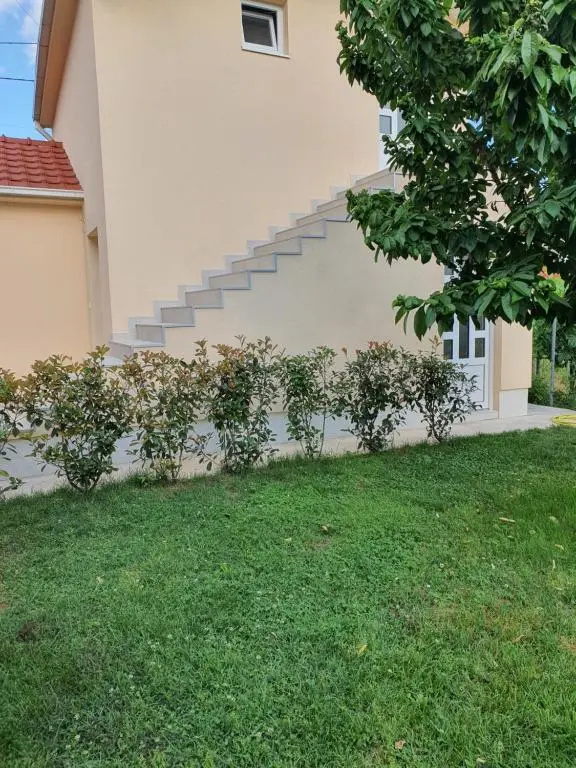 Apartman Tolosi 2