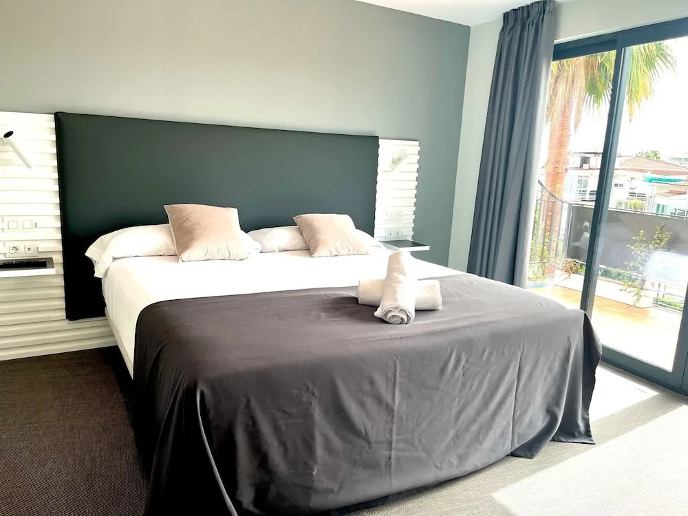 Superior room with balcony