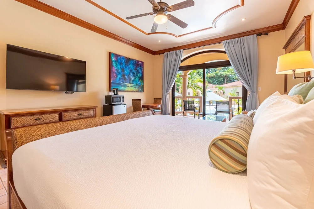 Standard Double Studio with view (full double bed)