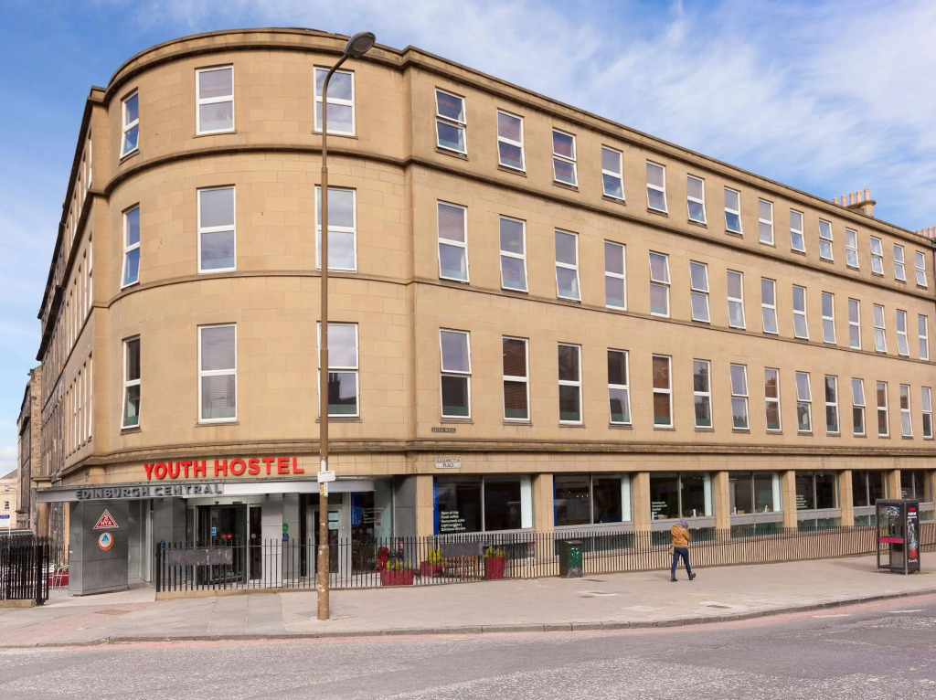 Edinburgh Central Youth Hostel by null