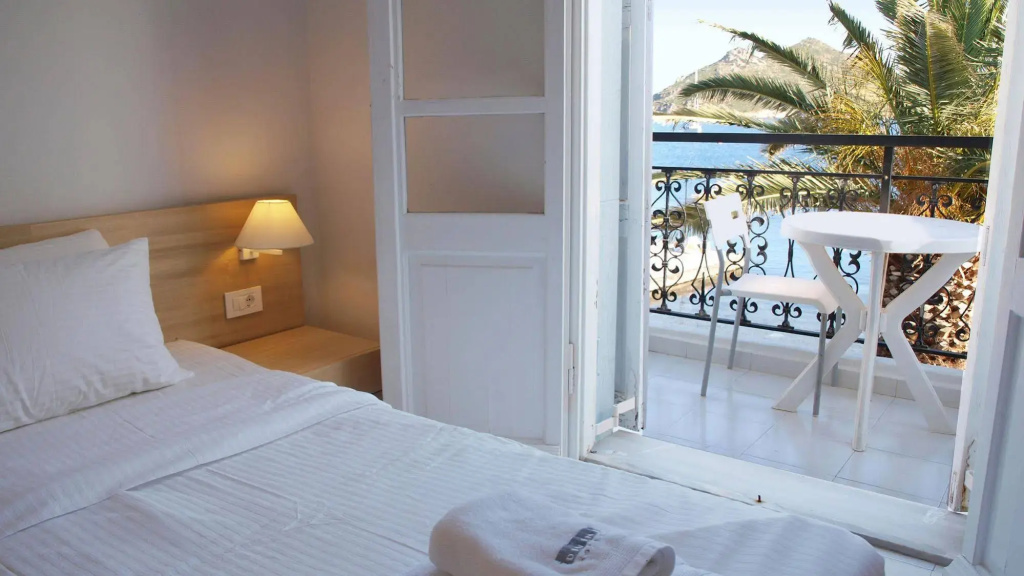Hotel photo 12