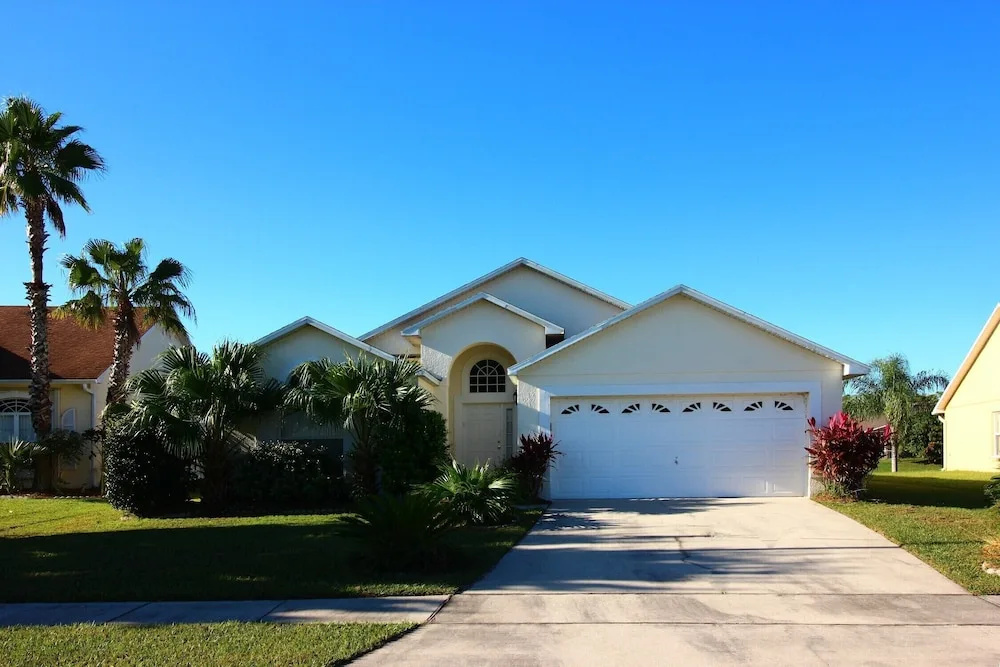 86478 4 Bedroom Pool Home, Lakeside Kissimmee