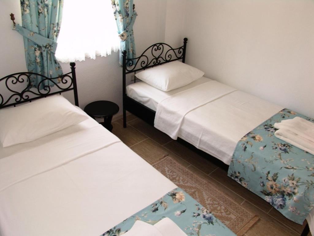 Двухместный номер Standard 2 отдельные кровати в Alacati Zeynep Hotel