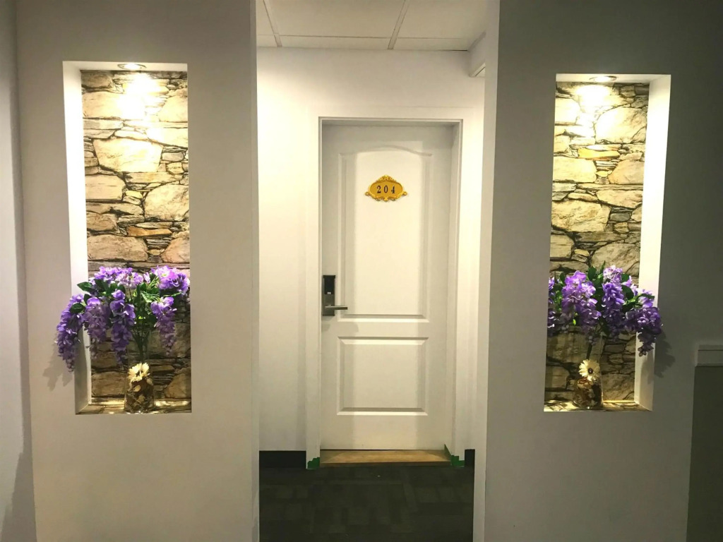 Image 10