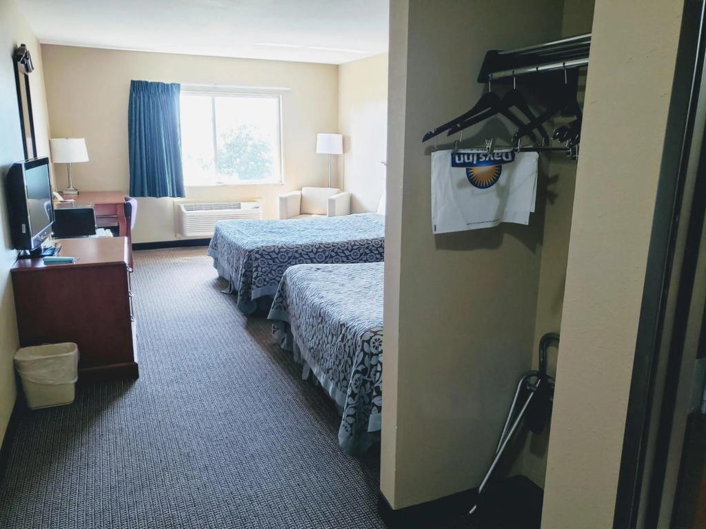 Springfield Suites — 2