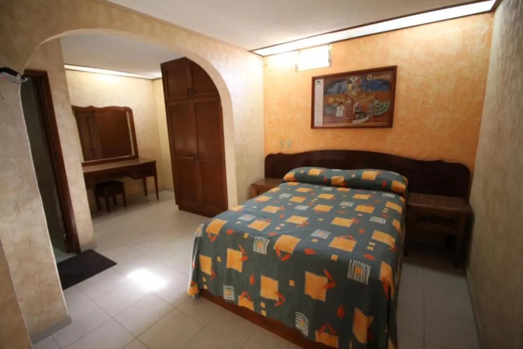 Standard Double room (full double bed)