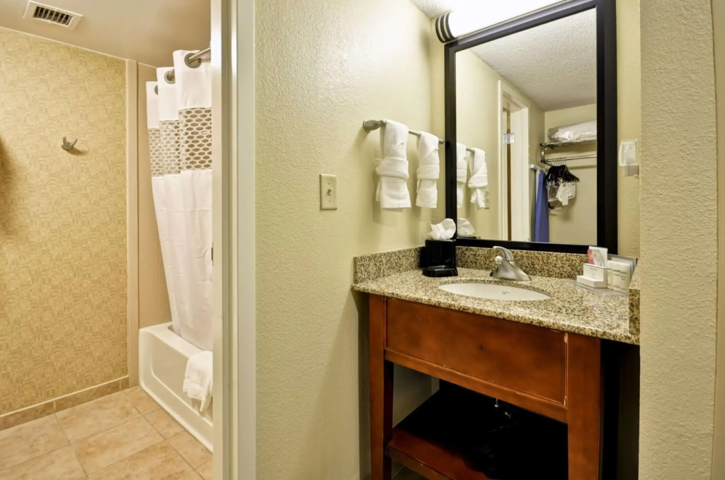 Hampton Inn Chicago - Gurnee - фото 9